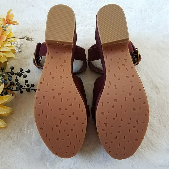 CHARLOTTE STONE Raf Sandals In Merlot - Picture 4 of 10